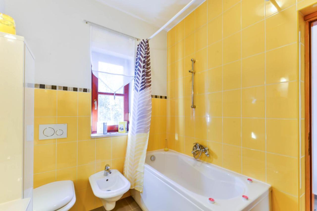 Villa Niko With Private Swimming Pool Задар Екстериор снимка