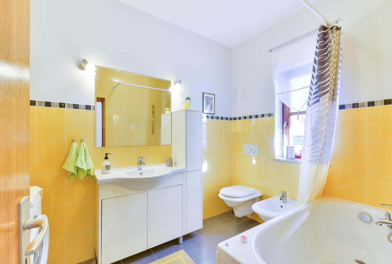 Villa Niko With Private Swimming Pool Задар Екстериор снимка