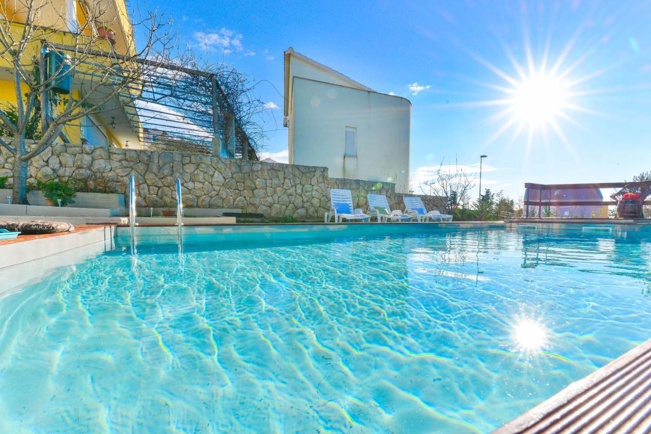 Villa Niko With Private Swimming Pool Задар Екстериор снимка